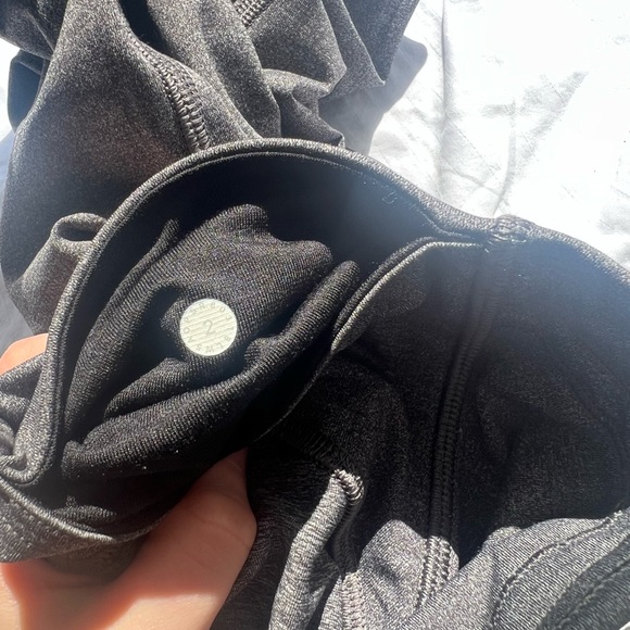 Lululemon Train Times 7/8 Pant *25" (2) - Picture 3 of 3